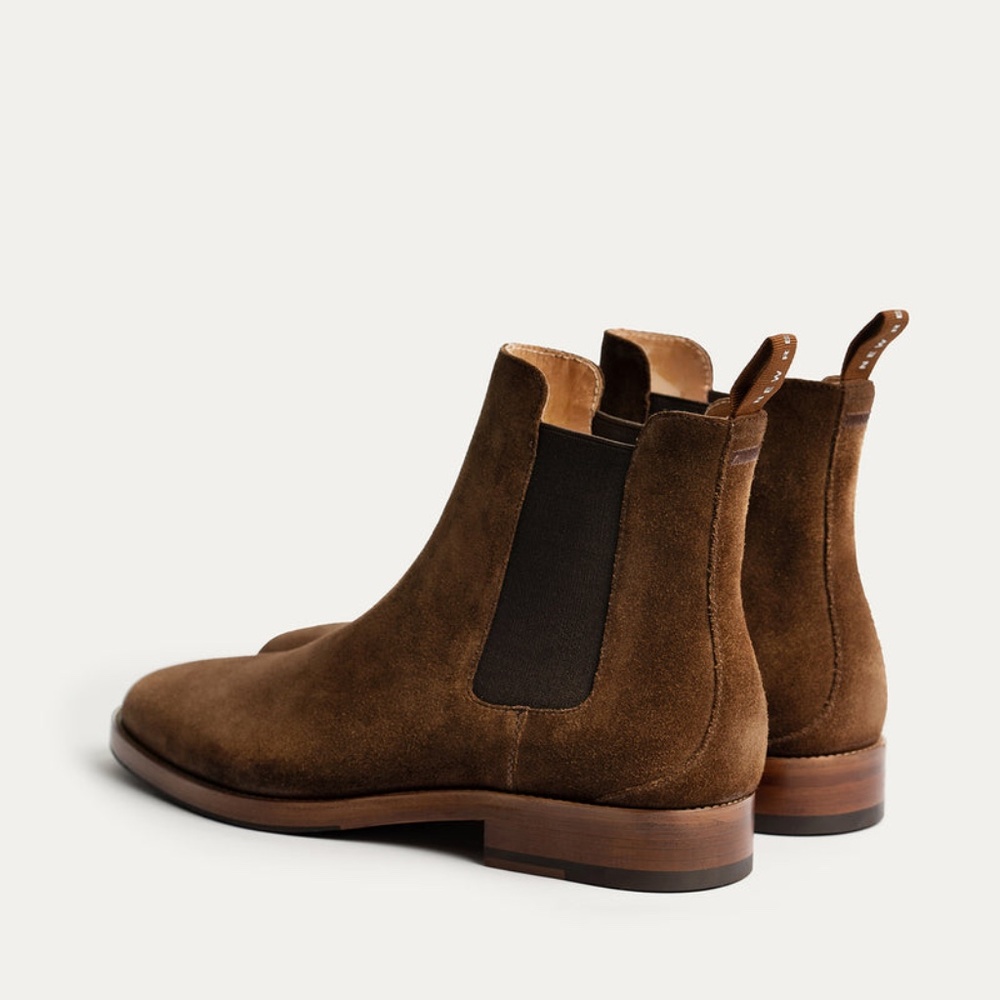 New Republic Ventura Suede Chelsea Boot Walnut
